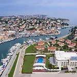 Sisus 4* Çeşme