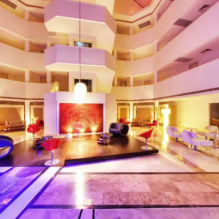 Sisus Hotel Çeşme