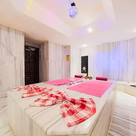 Hotel Sisus Çeşme