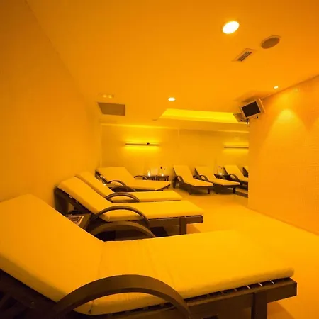 Sisus Hotel 4*
