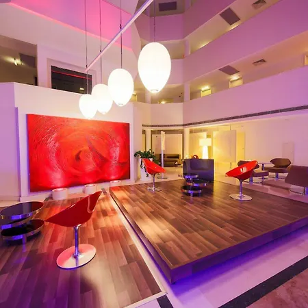 Sisus Hotel Çeşme